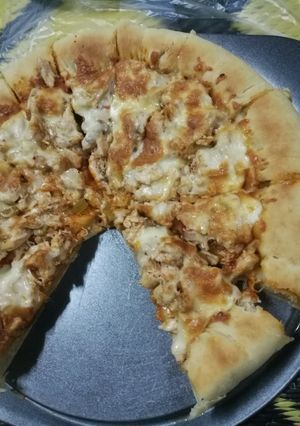 صورة لوصفة بيتزا بأطراف الجبن 😋