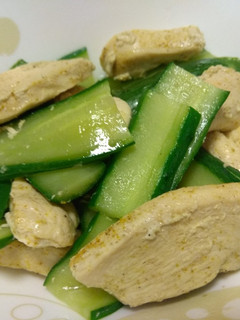 小黃瓜炒雞肉 的食譜成品照片