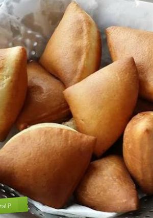 A picture of Mandazi/ Mahamri.