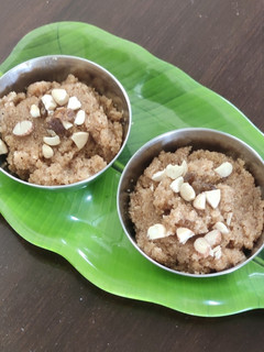 A picture of Suji/rava halwa.