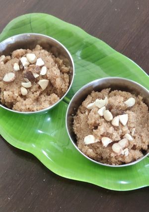 A picture of Suji/rava halwa.