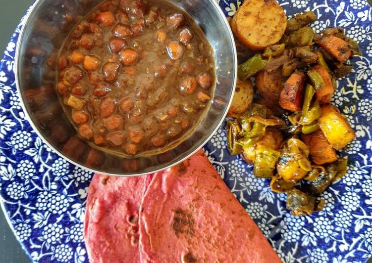 How to Prepare Favorite Mixed veg with beetroot flatbread