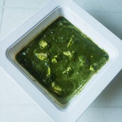A picture of Palak paneer.