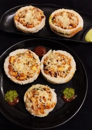 पनीर टिक्का ब्रेड कॉइन रेसिपी मुख्य फोटो