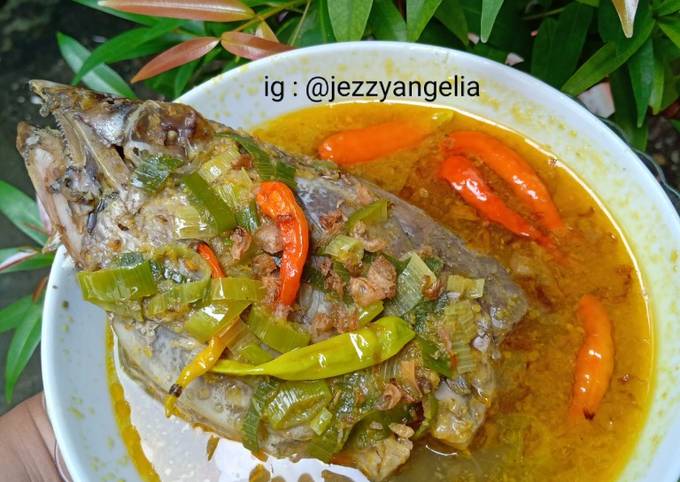Ikan masak kuning/garang asem ikan khas Jatim