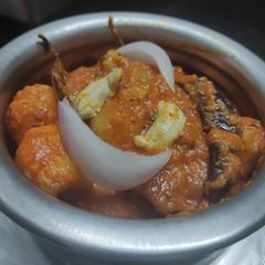 A picture of Veg Dum Aloo.