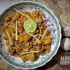 A picture of Subki jan Aloo gobhi.