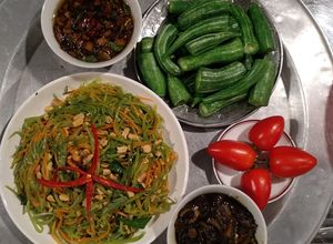 Hình của món Gỏi mướp nhật.