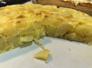 Una foto de Tortilla de papa (no llego a española porque le falta el cantimpalo)