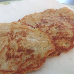 A picture of Coconut And Banana Oat Pancakes.