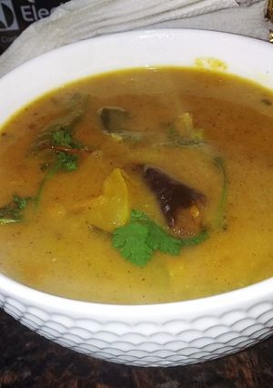 A picture of Sindhi kadhi.