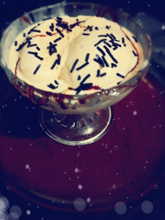 કોફી આઈસ્ક્રીમ (Coffee Icecream Recipe In Gujarati) રેસીપી મુખ્ય ફોટો