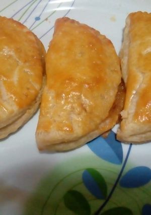 Una foto de Empanaditas de hojaldre rellenas de manzana