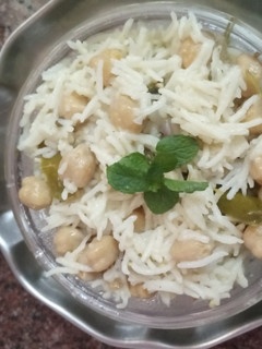 சன்னா புலாவ் (Channa pulao recipe in tamil) செய்முறை முக்கிய புகைப்படம்