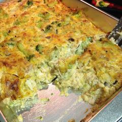A picture of Easy Chicken, broccoli & rice Casserole.