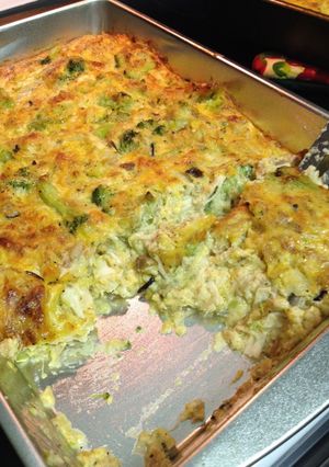 A picture of Easy Chicken, broccoli & rice Casserole.