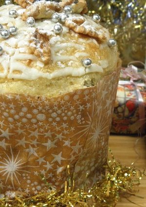 Una foto de Pan Dulce Navideño Sin Manteca Con Crema De Leche o Nata Fácil y Esponjoso