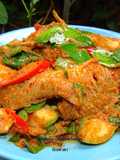 ตะเพียนกรอบผัดพริกแกง