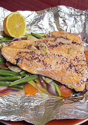 Foto principal de Salmón en papillote con verduras