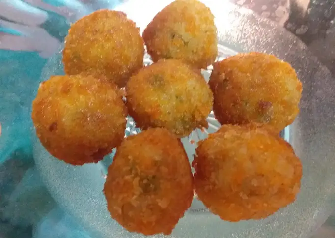 Bola Bola Nasi Praktis