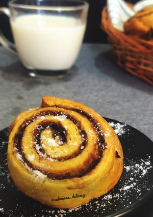 A picture of Cinnamon rolls.