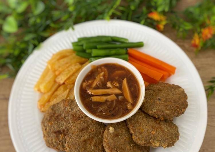 Resep Beef patty with mushroom sauce, Enak