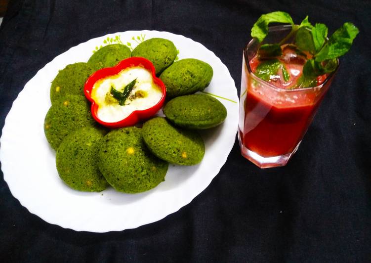 Recipe of Quick Spinach Idli