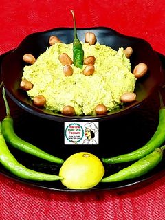 રાજકોટ સ્પેશિયલ લીલી ચટણી (Rajkot Special Lili Chutney Recipe In Gujarati) રેસીપી મુખ્ય ફોટો