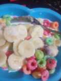 Cereal de colores con leche y plátano 🍌😋😋