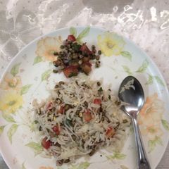 Boiled rice with sprouts chat A picture of Boiled rice with sprouts chat.