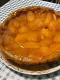 Tarte aux pommes façon tatin au sirop et beurre d’érable