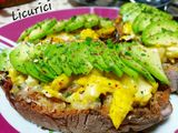 🥑Bruschette avocado, scrambled eggs and cheese