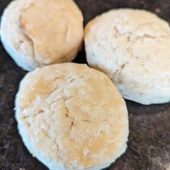 A picture of Buttermilk biscuit.