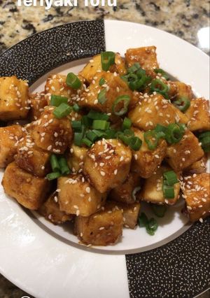 A picture of Teriyaki Glazed Tofu.