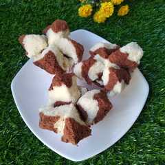 A picture of Bolu Mekar Cokelat.