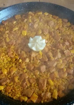 Una foto de Arroz a banda con caldo de caldero