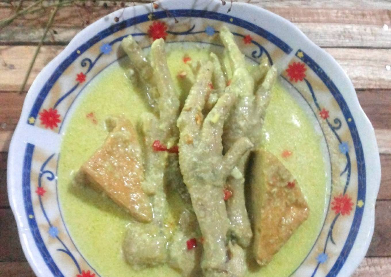 Gulai Ceker dan Tahu