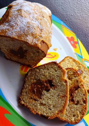 Una foto de Budín de banana 🍌 relleno con dulce de leche