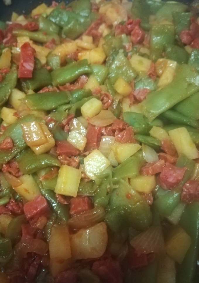 Una foto de Judías verdes con chorizo y pimentón