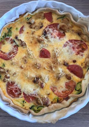 Une photo de Tarte poulet courgette tomate