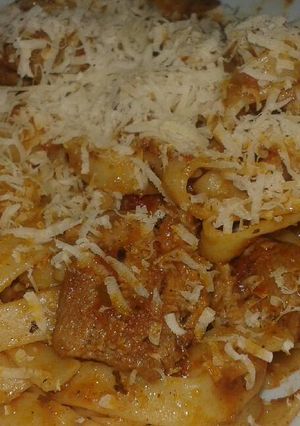 Paradicsomos sertésszűz tagliatellével... ahogy mi szeretjük recept fotója