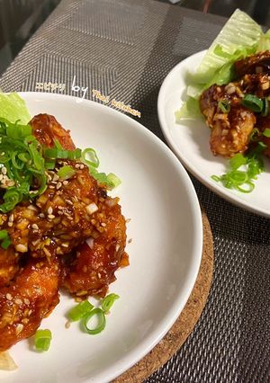 รูปของ กุ้งผัดพริกสไตล์ญี่ปุ่น(エビチリ เอบิชิลลี่)