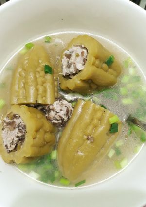 Hình của món Canh khổ qua dồn thịt.