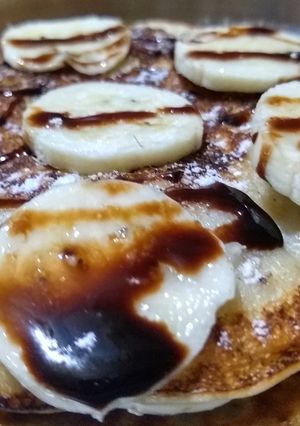 A picture of Banana pancakes.