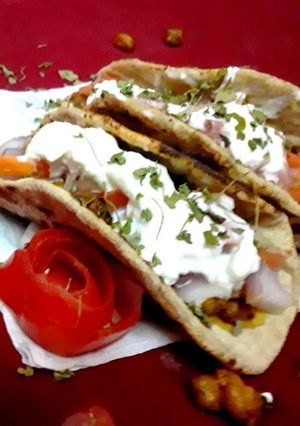 A picture of Tandoori Tacos Tadak marka.