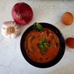 A picture of Mushroom gravy.
