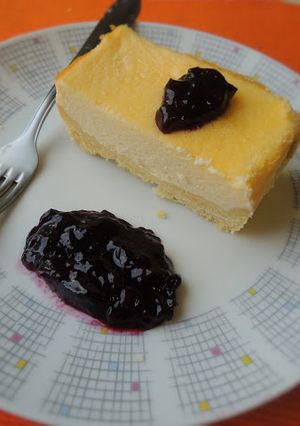 藍莓醬乳酪蛋糕 的食譜成品照片