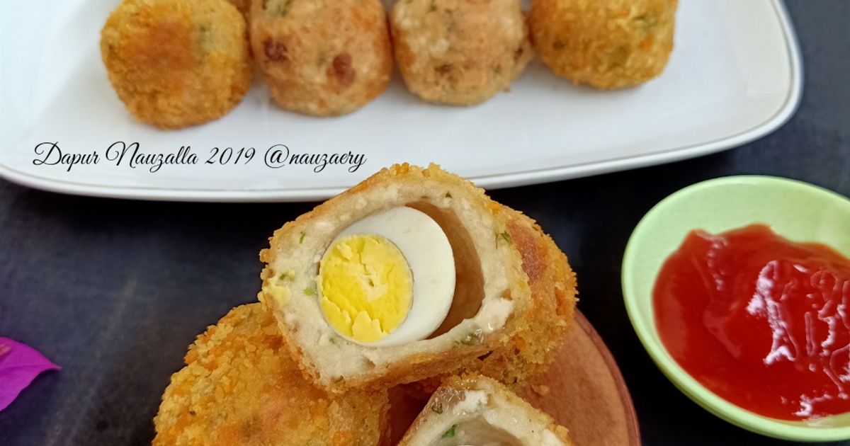 Soqol olgan fohisha surati Tishlari orasidagi boshliq bilan porno aktrisa