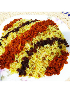 عکسی از دستور عدس پلو با کشمش و سویا 😋😍