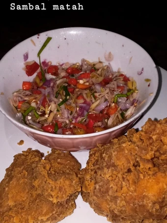 Cara Gampang Membikin Resep Ayam crispy dan sambal matah yang Enak Banget Anti Ribet, Menggugah Selera